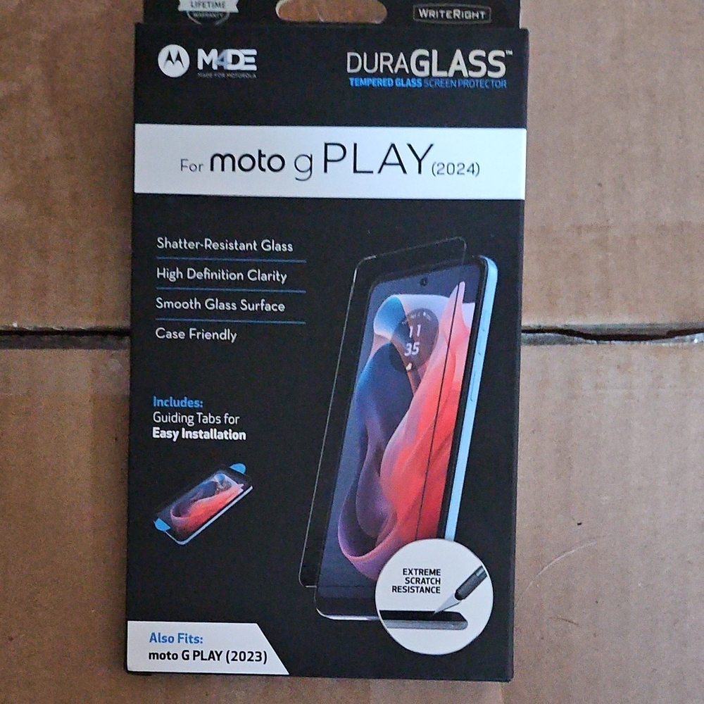 Motorola Moto G Play (2024) Tempered Glass Screen Protector - Black